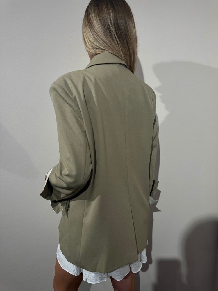 Blazer décontracté pour femme avec revers de manches blanches - French Retailers