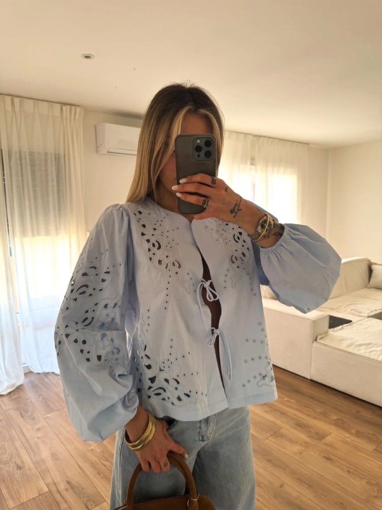 Blouse avec broderie anglaise - French Retailers