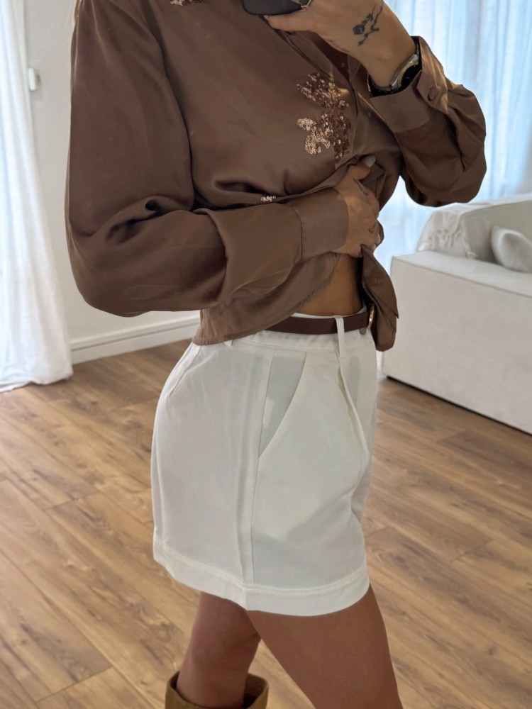 Short blanc avec ceinture marron - French retailers