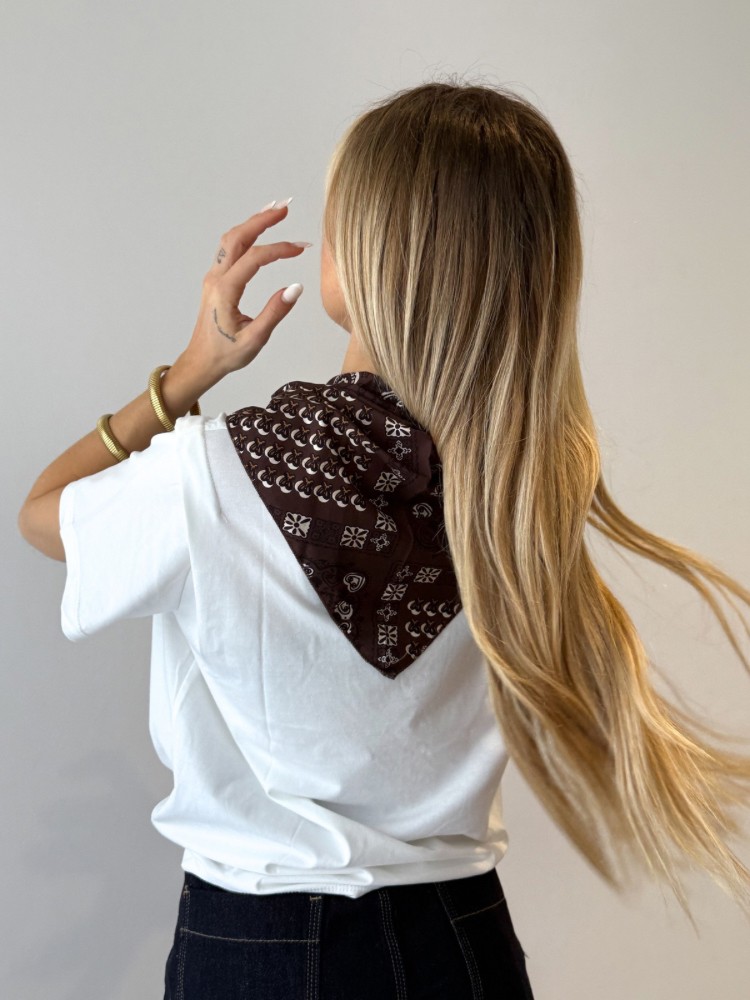 Tee shirt blanc avec bandana - French Retailers