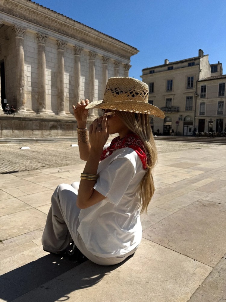 Tee shirt blanc avec bandana - French Retailers