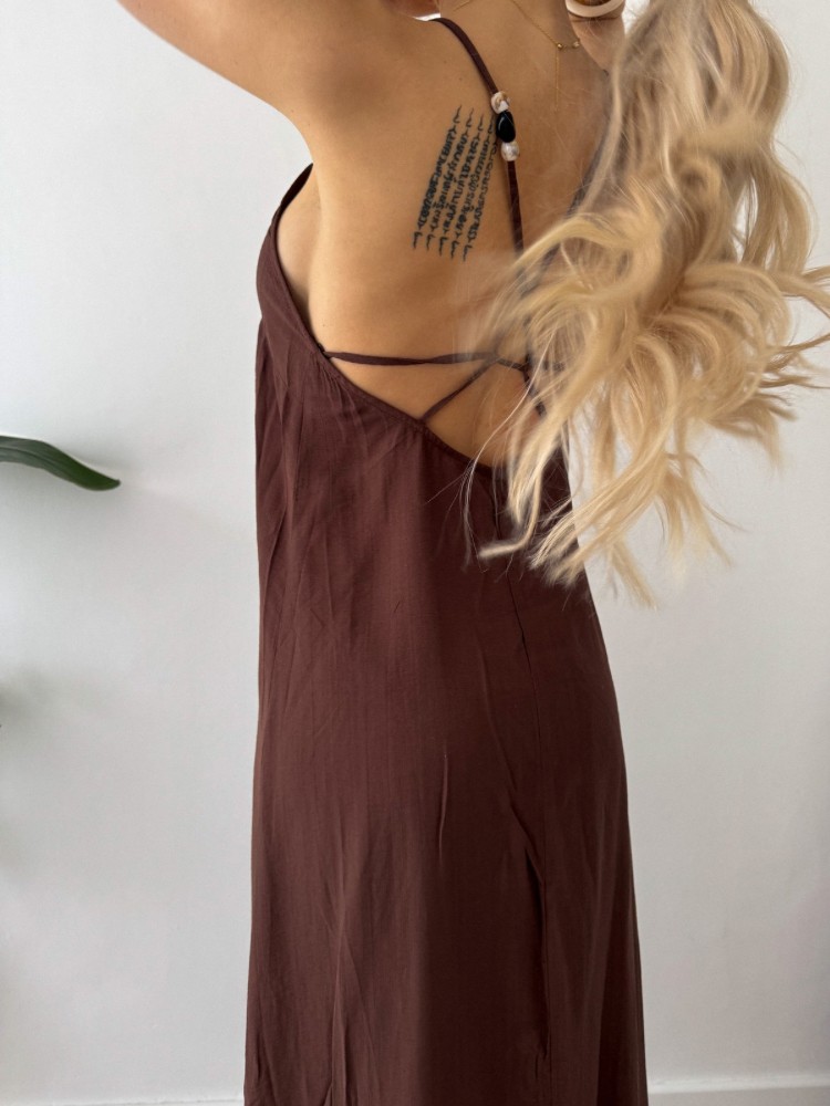 Robe longue chocolat à fines bretelles – French Retailers | Nîmes & Avignon