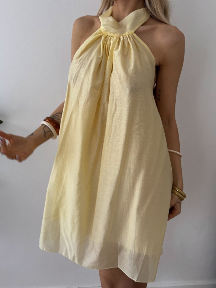 Robe  dos nu nouée au cou – French Retailers | Nîmes & Avignon
