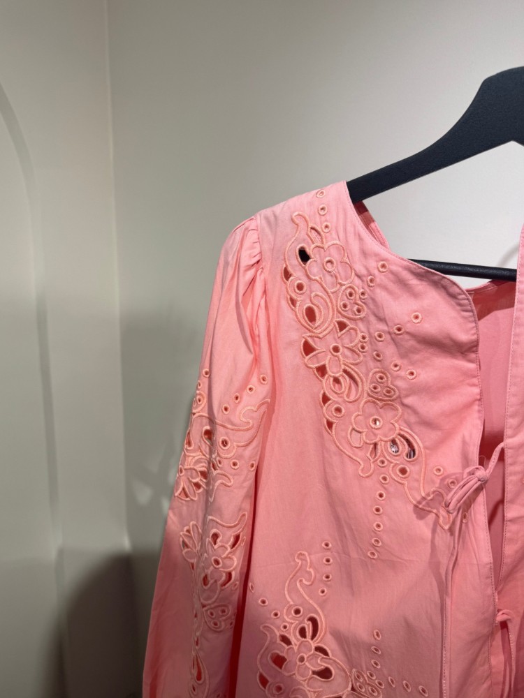 Blouse avec broderie anglaise - French Retailers