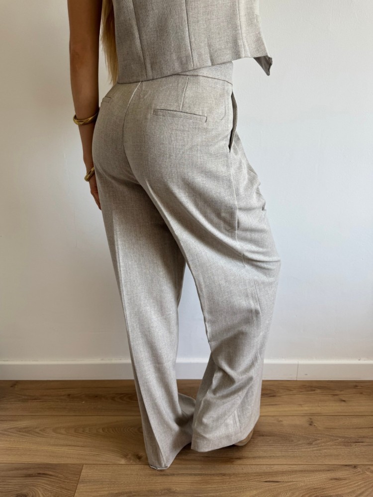 Pantalon droit plissé coloris taupe – French Retailers