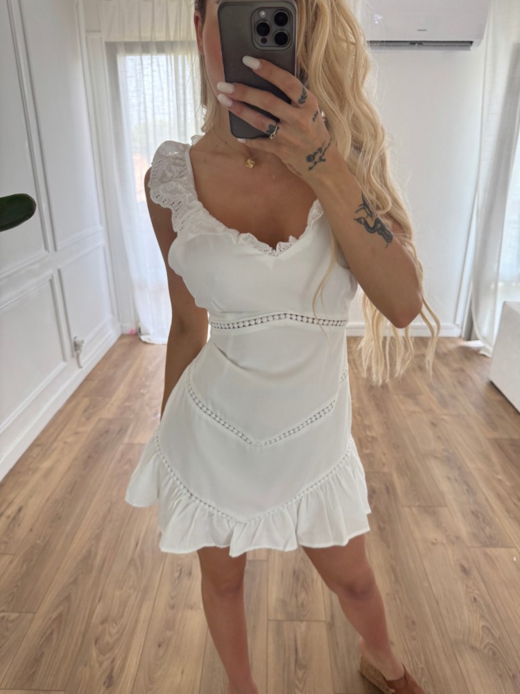 Robe blanche ou jaune en dentelle bohème chic – French Retailers Nîmes/Avignon