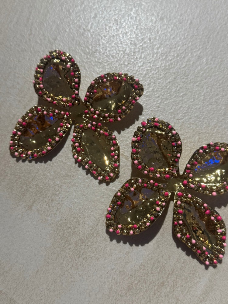 Boucles d’Oreilles Fleur en Acier Inoxydable – Bijou Intemporel | French Retailers Nîmes & Avignon