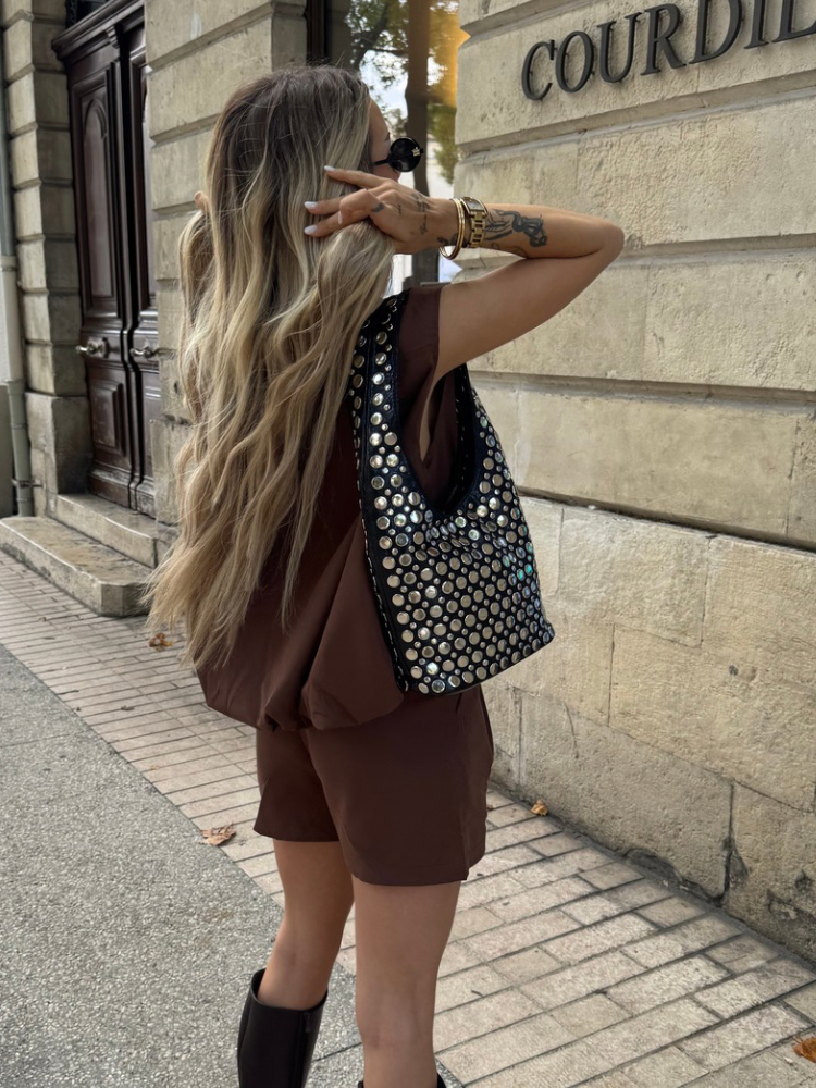 Sac à clous - French retailers