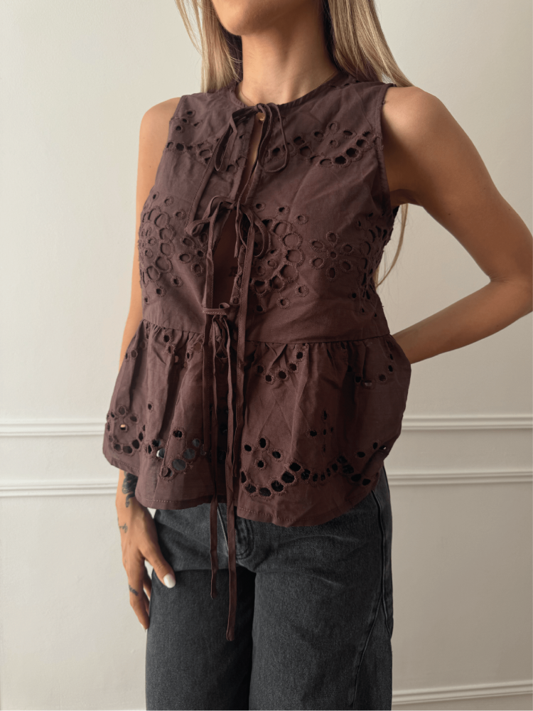 Top à broderie marron - French retailers