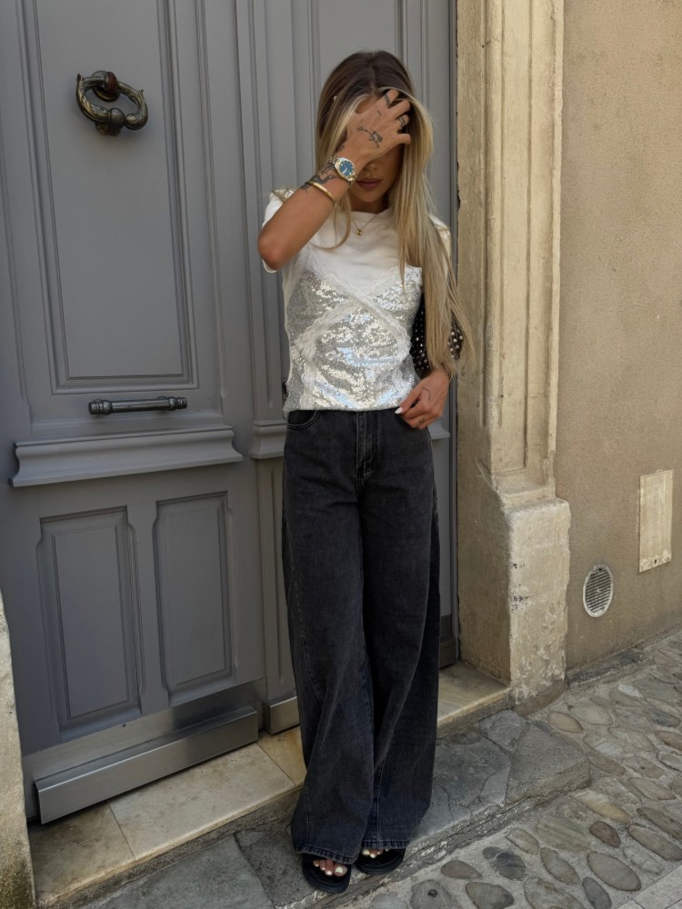 Tee shirt blanc avec débardeur a paillettes - French retailers