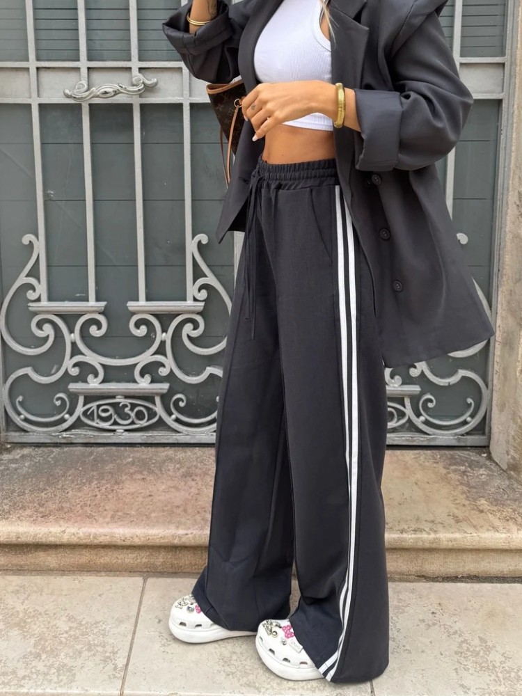 Pantalon droit effet jogging avec bandes blanches – French Retailers