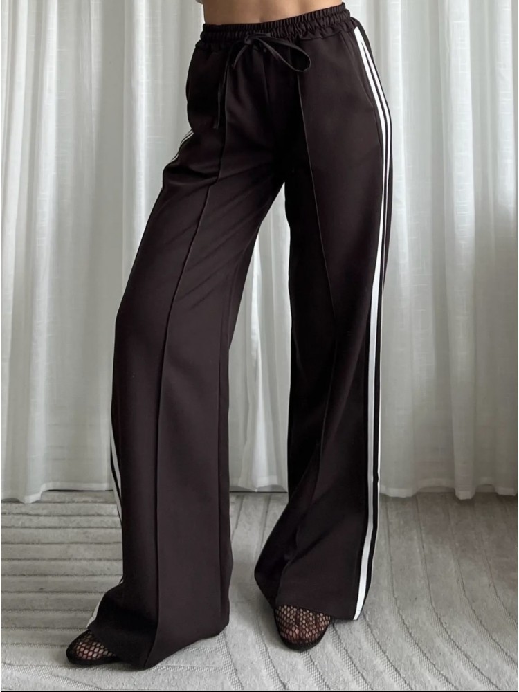 Pantalon droit effet jogging avec bandes blanches – French Retailers