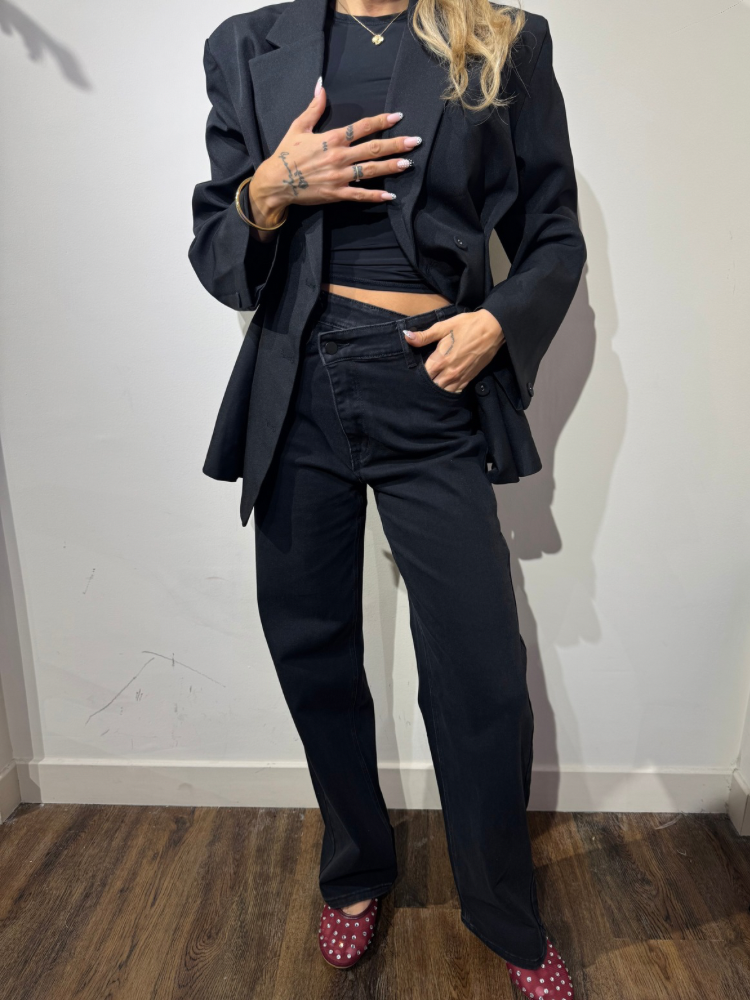 Pantalon femme taille croisée – disponible chez French Retailers Nîmes & Avignon