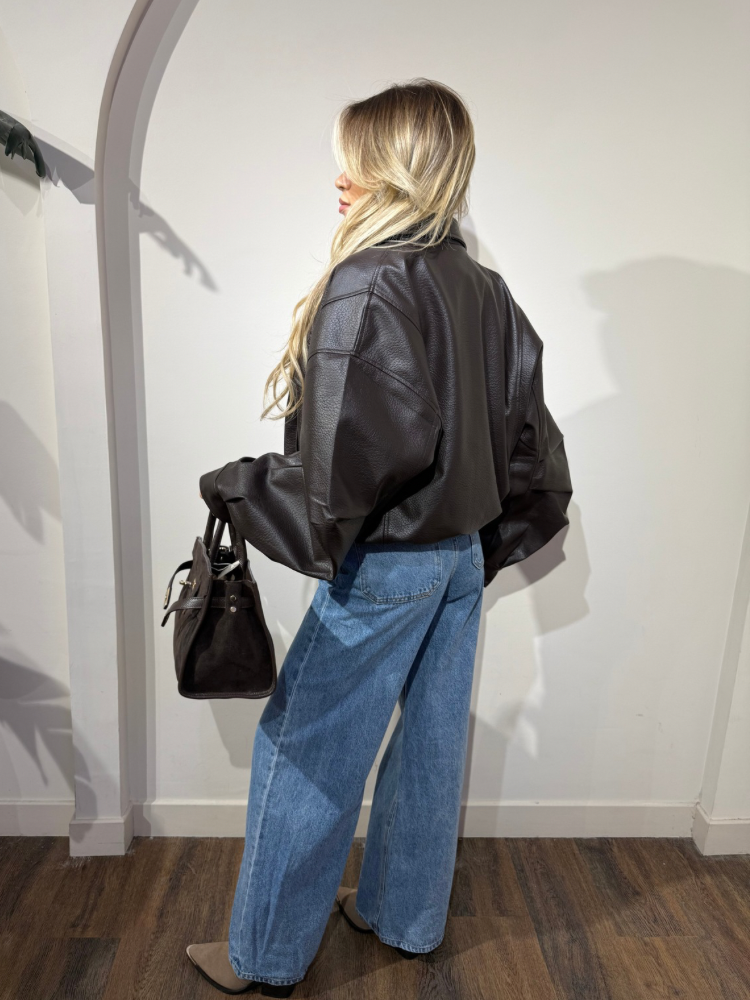 Veste ballon oversize en similicuir chocolat – Tendance 2025 – Coupe large et stylée