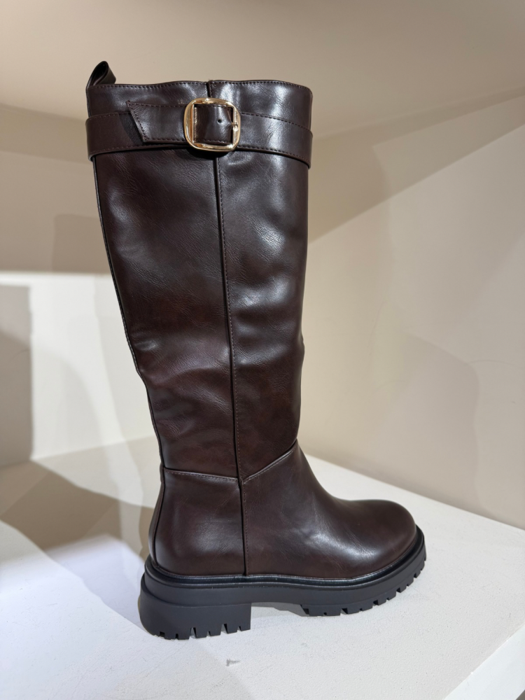 Bottes à détails avec ceinture marron - French retailers