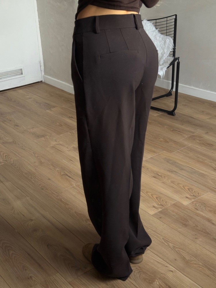Pantalon de tailleur oversize marron – coupe large | French Retailers