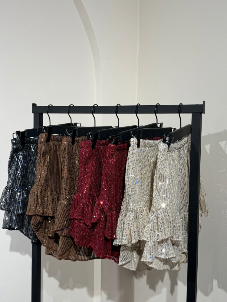 Jupes-Short à Paillettes – French Retailers | Nîmes & Avignon