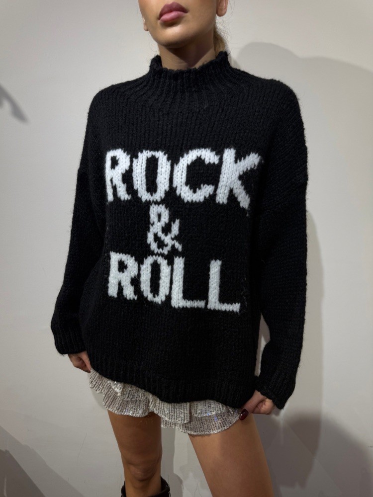Pull doux col montant rock & roll - French Retailers | Nîmes et Avignon