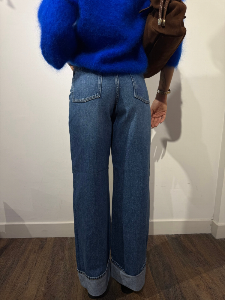 Jean large à revers – Collection French Retailers
