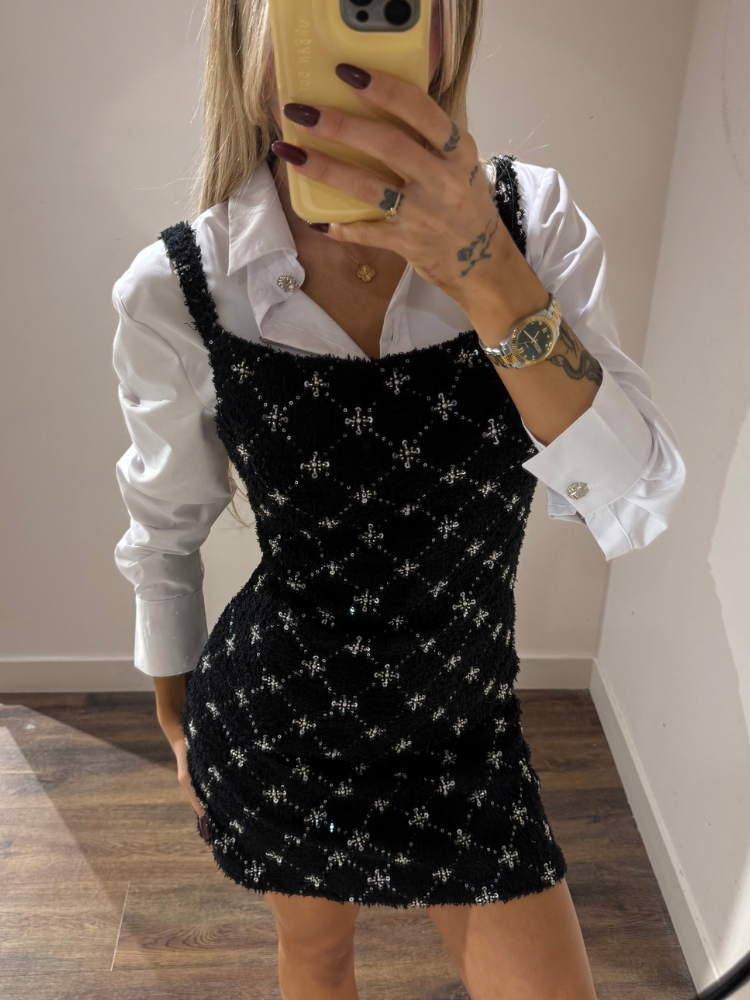 Robe noire douce à sequins – Collection French Retailer