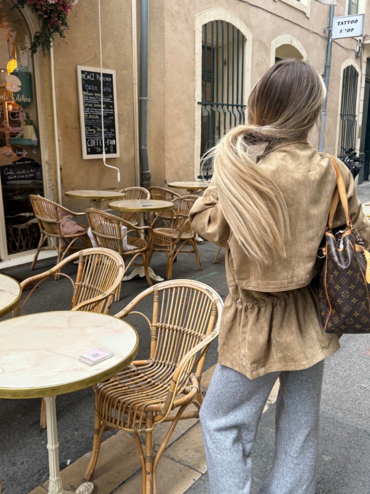 Veste beige effet suédine à boutons – coupe oversize | French retailers