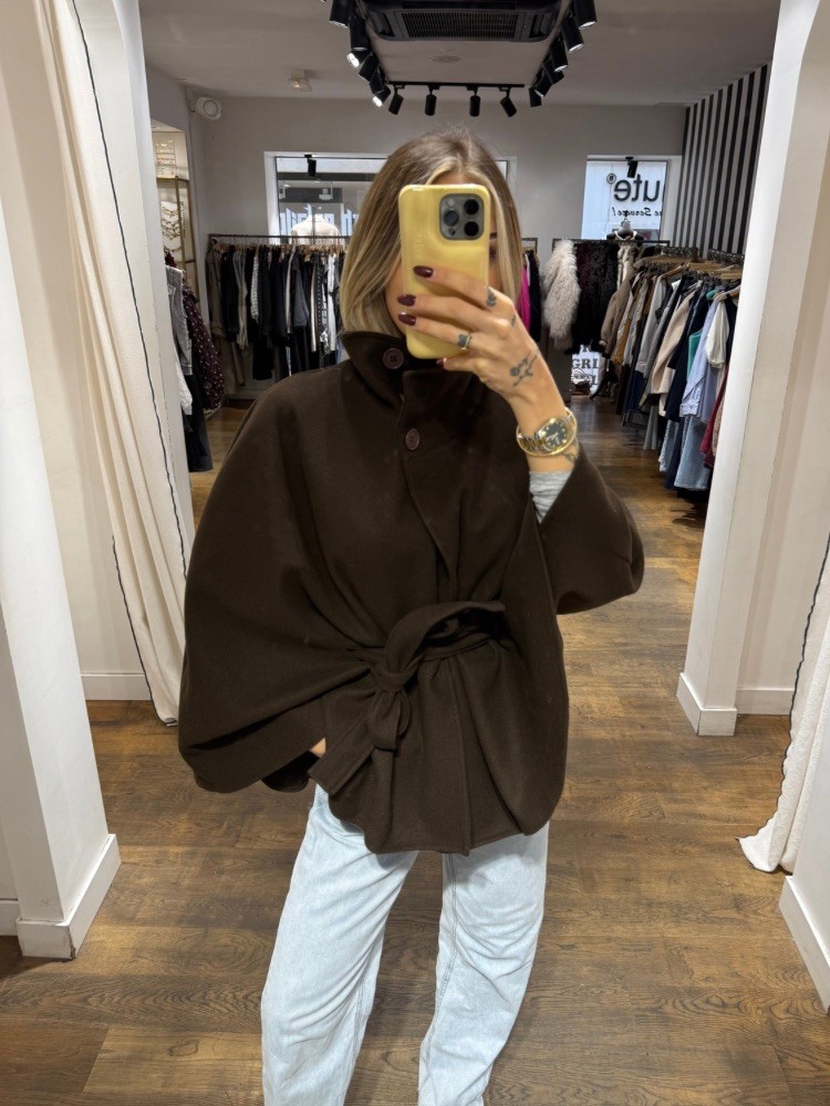 Cape femme “Chocolat” — French Retailers