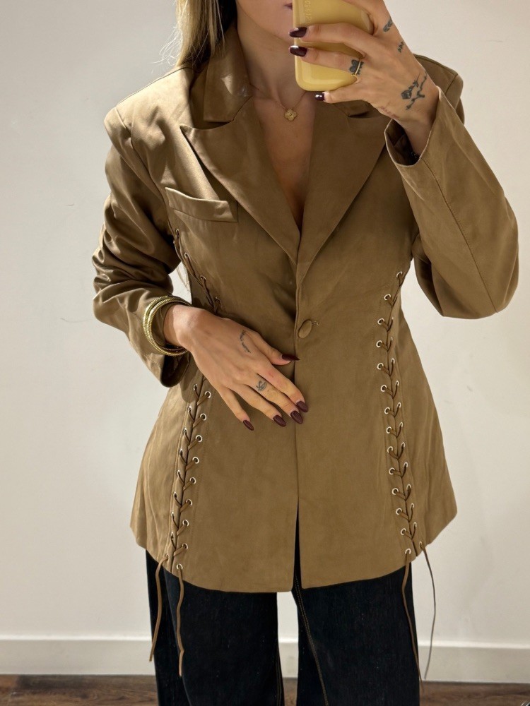 Veste camel effet suédine à lacets latéraux - French retailers