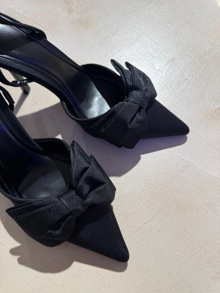 Escarpins avec noeud - french retailers | Nîmes et avignon