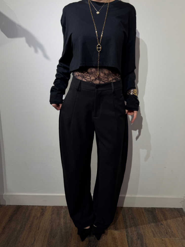 Pantalon noir coupe barrel - French retailers