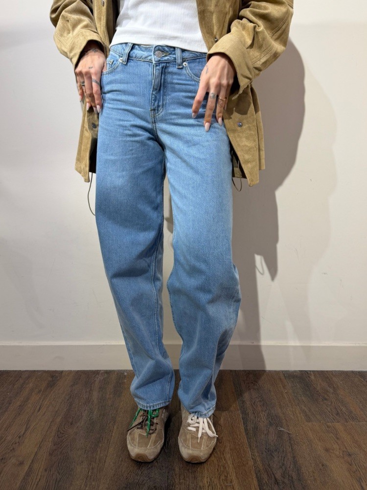 Jean bleu clair barrel pour femme - French retailers