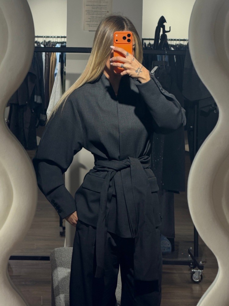 Blazer cintré gris pour femme - French retailers