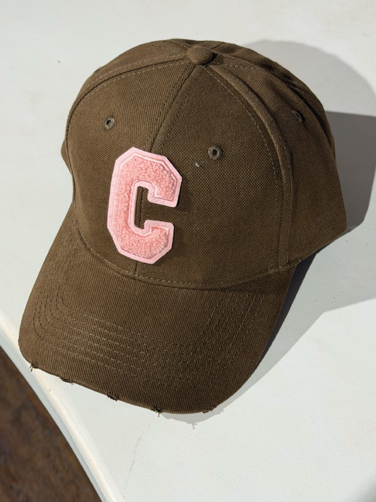 Casquette avec C - French Retailers