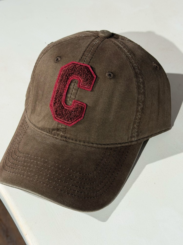Casquette avec C - French Retailers