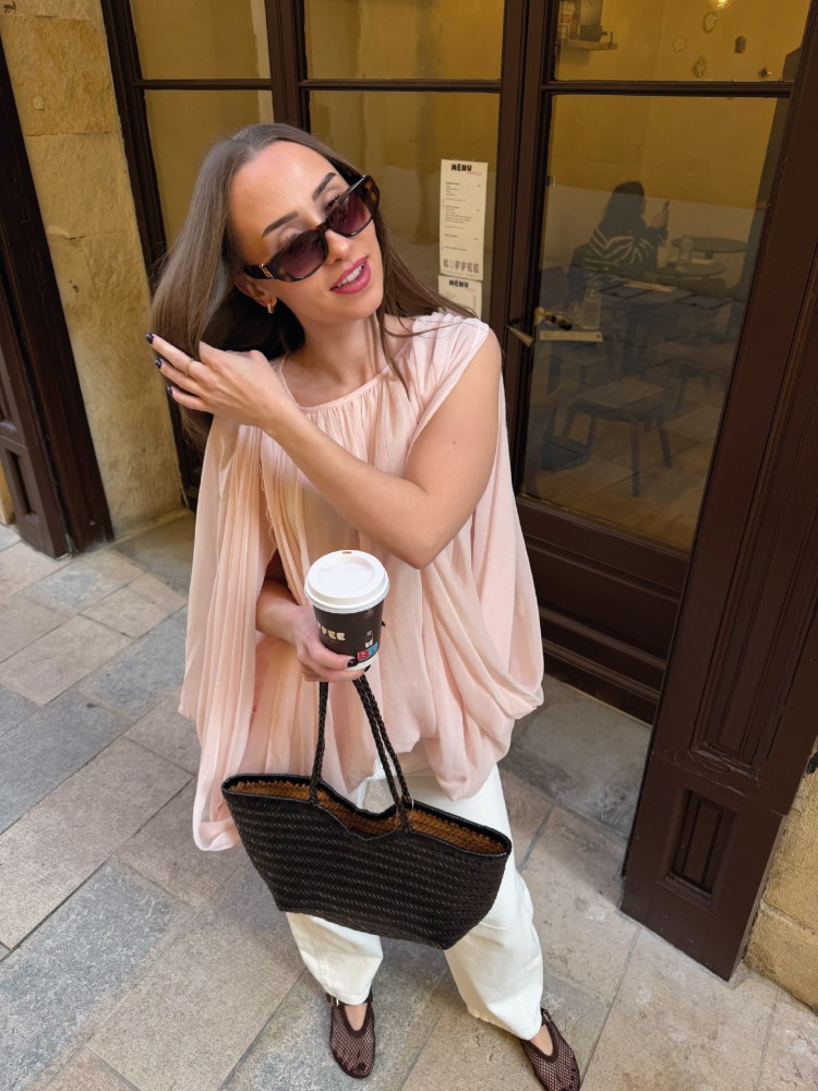 Blouse à volant - French retailers