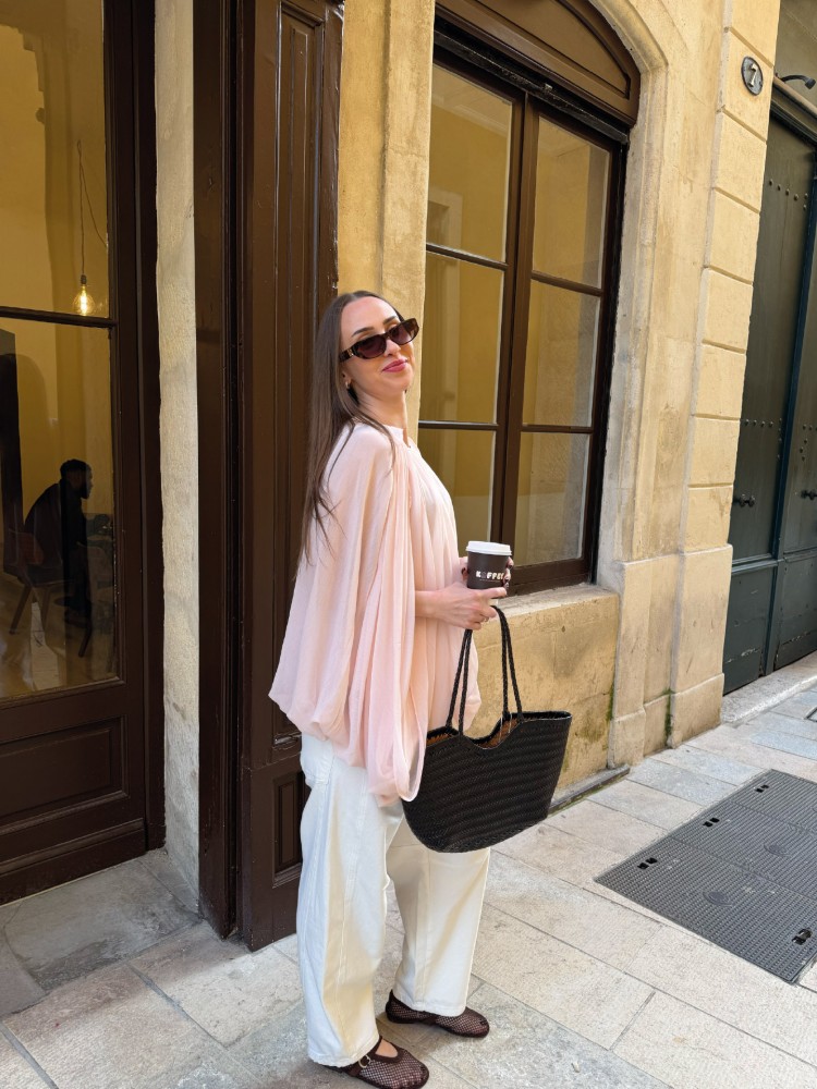 Blouse à volant - French retailers