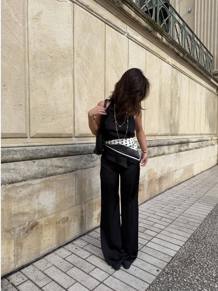 Foulard blanc à pois noir - French retailers