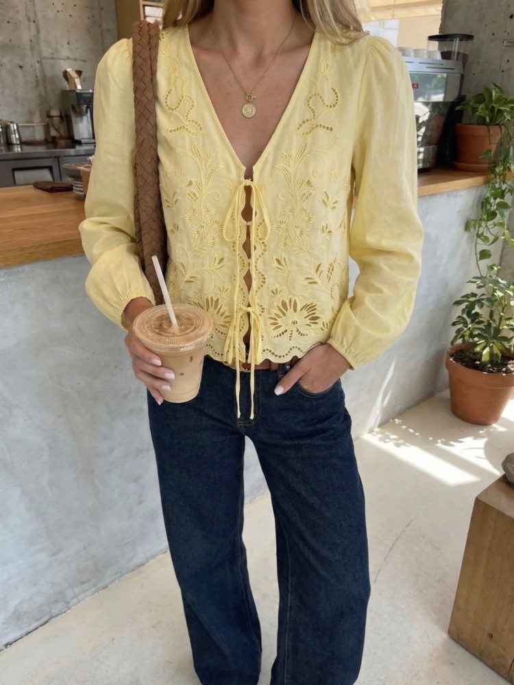 Blouse brodée - French retailers