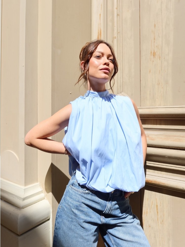 Blouse dos nu sans manches - French retailers