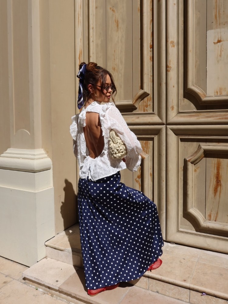 Blouse blanche à broderie dos nu - French retailers