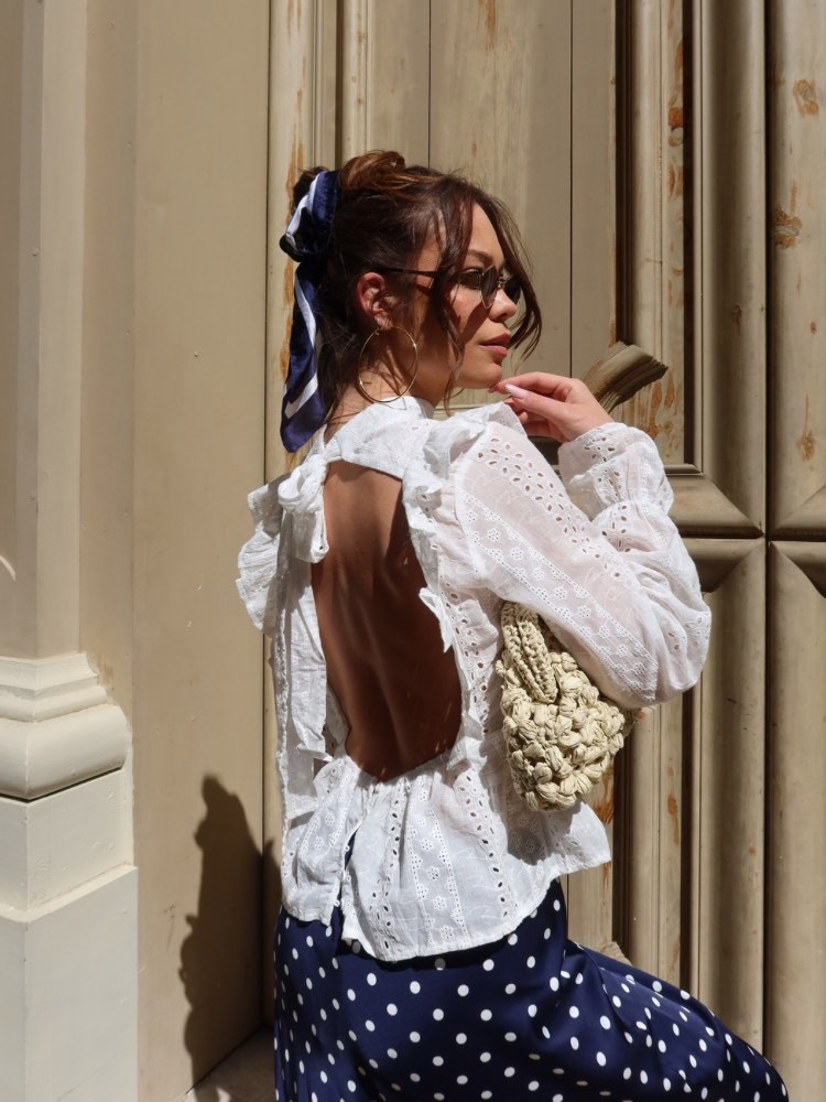 Blouse blanche à broderie dos nu - French retailers